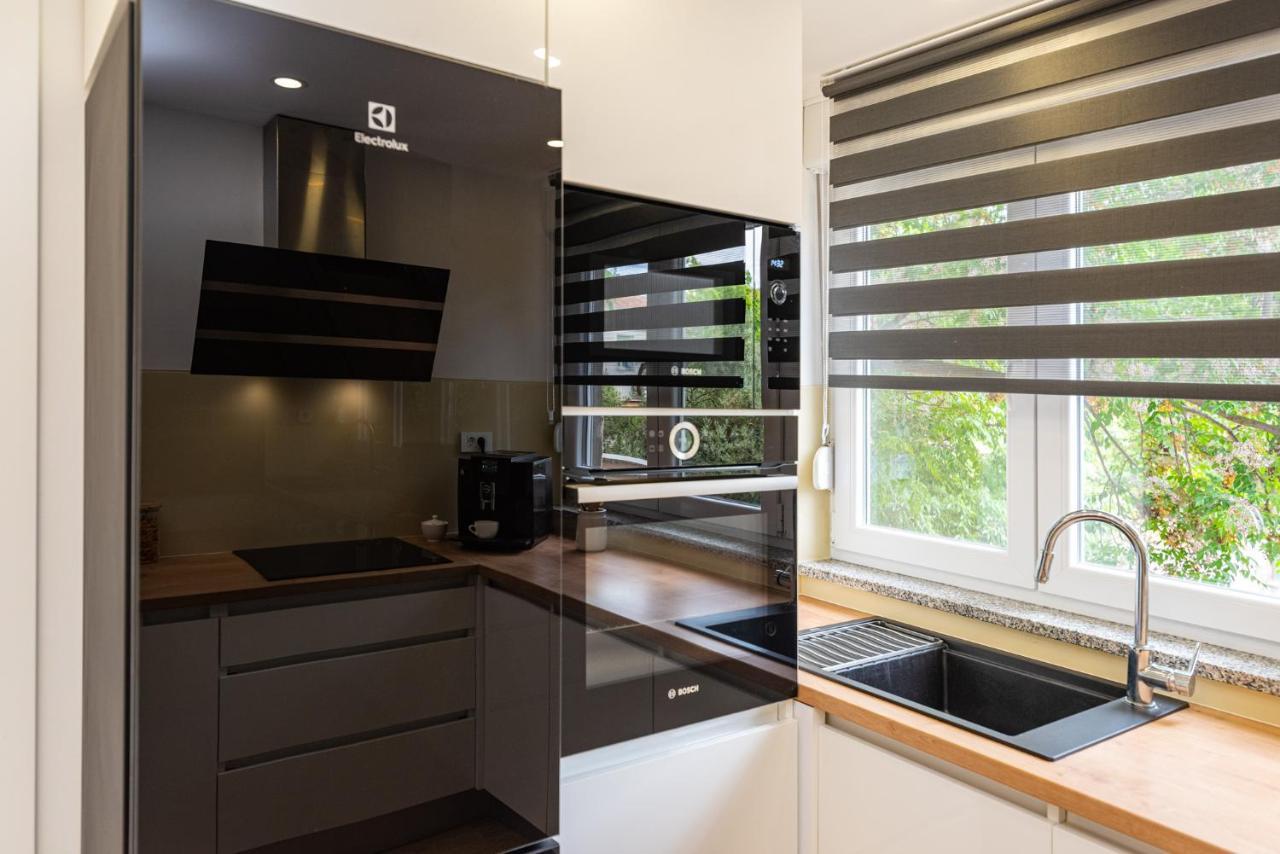 M&F Luxury Apartment ซาดาร์ ภายนอก รูปภาพ